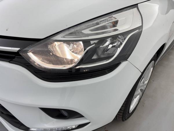 Vente en ligne Renault Clio 4 CLIO DCI 75 ENERGY  au prix de 10 870 €