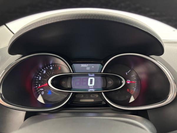 Vente en ligne Renault Clio 4 CLIO DCI 75 ENERGY  au prix de 10 870 €