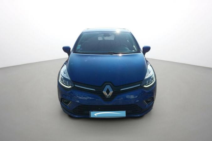 Vente en ligne Renault Clio 4 Clio TCe 90 E6C au prix de 11 470 €