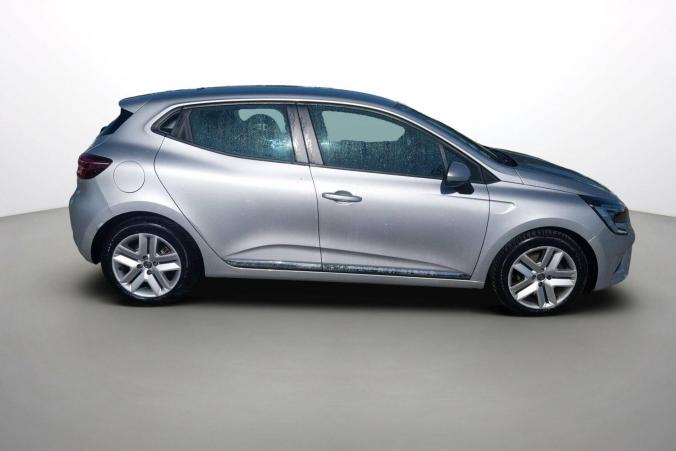 Vente en ligne Renault Clio 5 Clio Blue dCi 85 au prix de 10 970 €