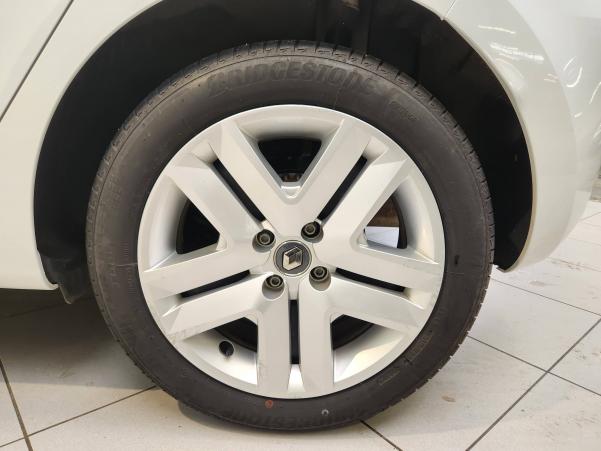 Vente en ligne Renault Clio 5 Clio SCe 65 - 21N au prix de 13 999 €