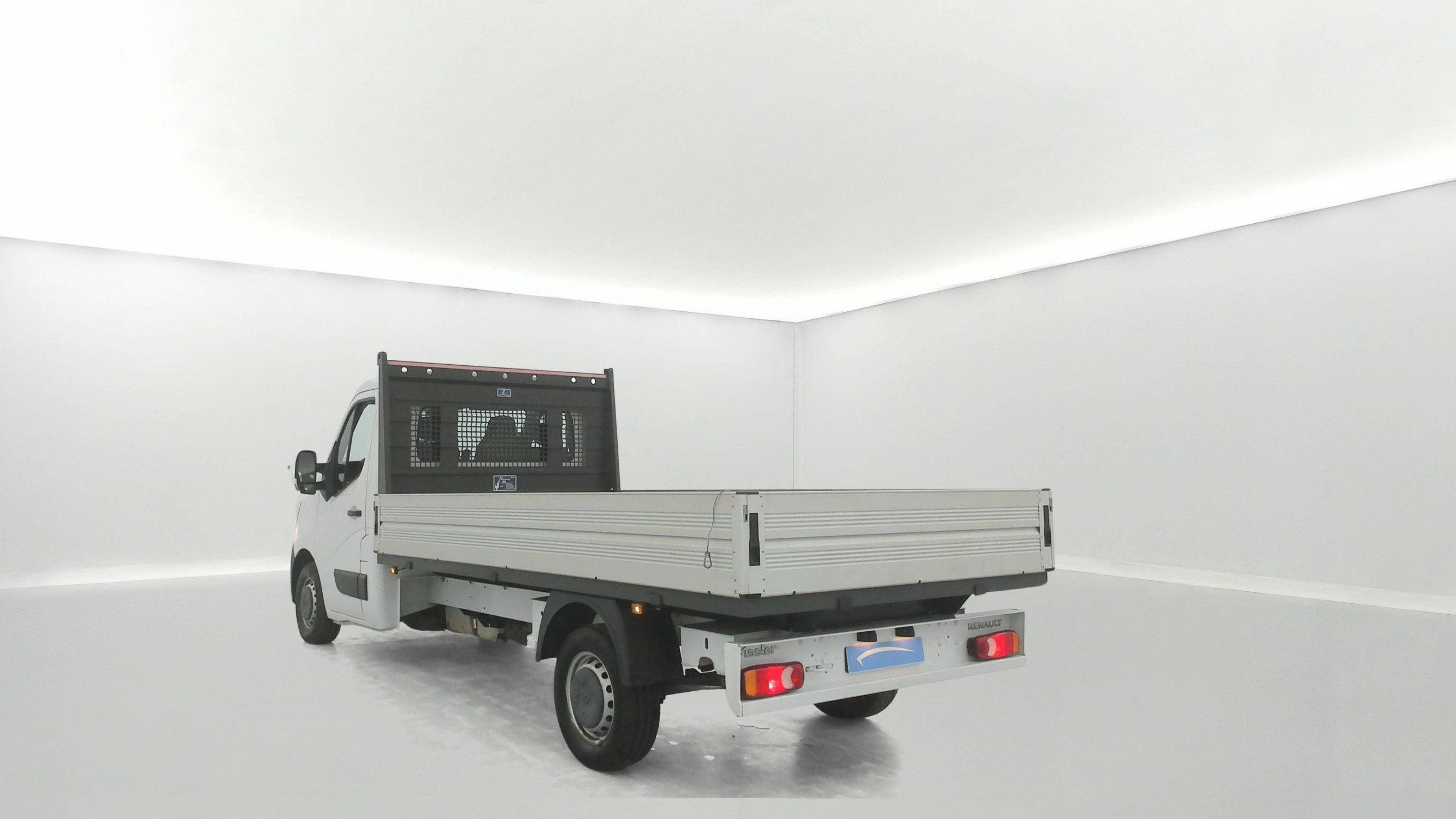 Vente en ligne Renault Master 3 Châssis Cabine MASTER CC TRAC F3500 L3 ENERGY DCI 150 au prix de 27 990 €