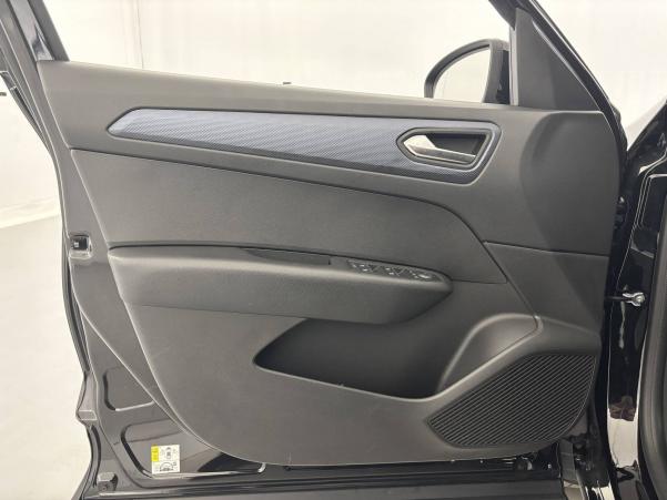 Vente en ligne Renault Arkana  mild hybrid 140 EDC FAP - 22 au prix de 21 590 €