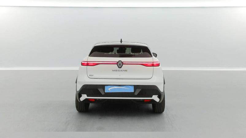 Vente en ligne Renault Megane E-Tech  EV60 220 ch super charge au prix de 24 999 €