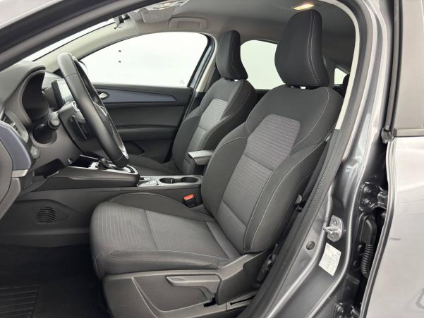 Vente en ligne Renault Arkana  mild hybrid 140 EDC FAP - 22 au prix de 21 990 €