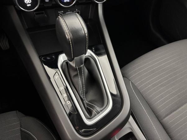Vente en ligne Renault Arkana  mild hybrid 140 EDC FAP - 22 au prix de 21 990 €