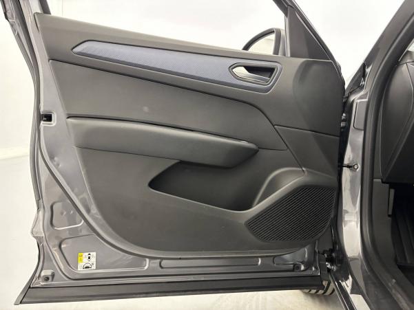 Vente en ligne Renault Arkana  mild hybrid 140 EDC FAP - 22 au prix de 21 990 €