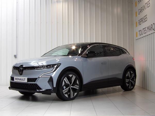 Vente en ligne Renault Megane E-Tech  220 ch autonomie confort AC7 GSR2 au prix de 42 890 €