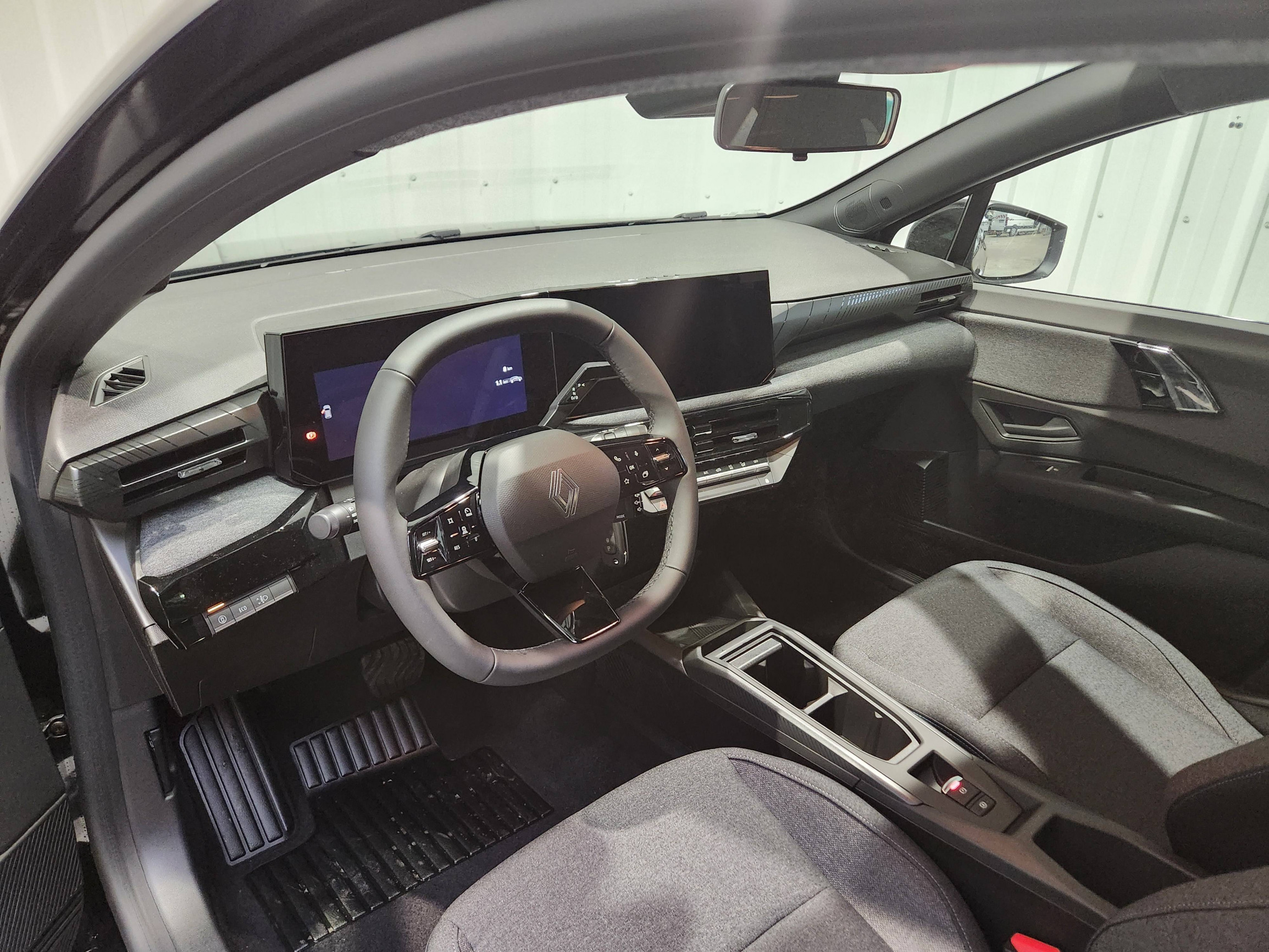 Vente en ligne Renault Clio 6 Clio E-Tech full hybrid 160 ch au prix de 24 690 €