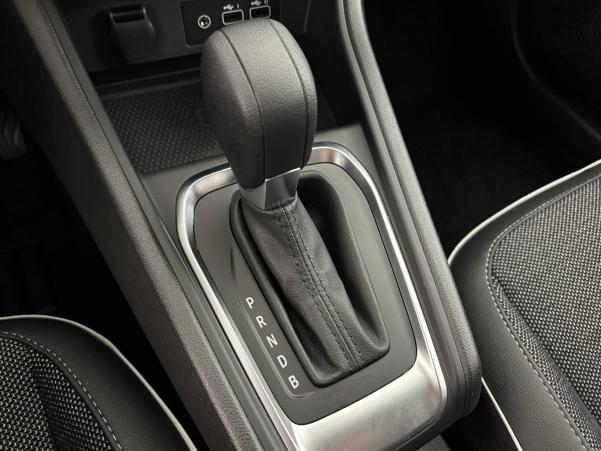 Vente en ligne Renault Captur  E-Tech full hybrid 145 au prix de 25 350 €