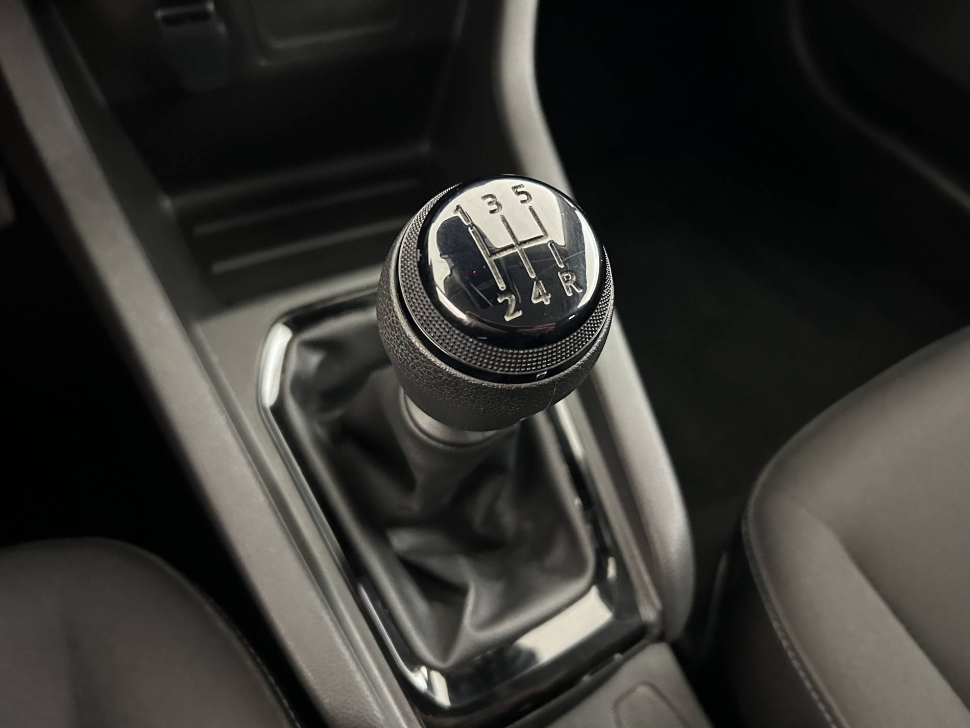 Vente en ligne Renault Clio 5 Clio SCe 65 au prix de 13 790 €