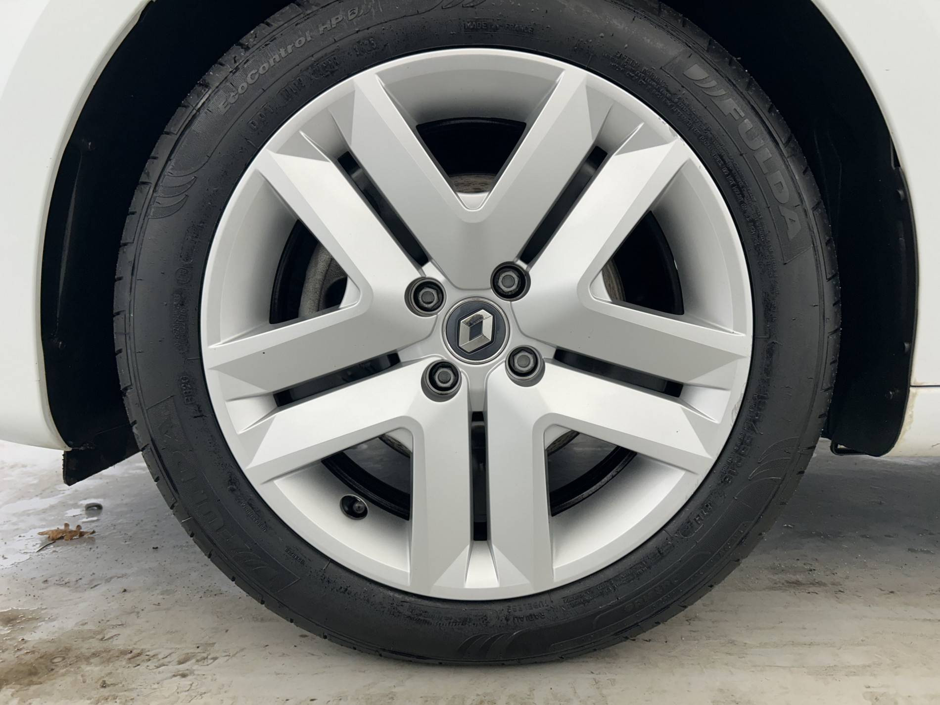 Vente en ligne Renault Clio 5 Clio Blue dCi 100 - 21N au prix de 15 390 €