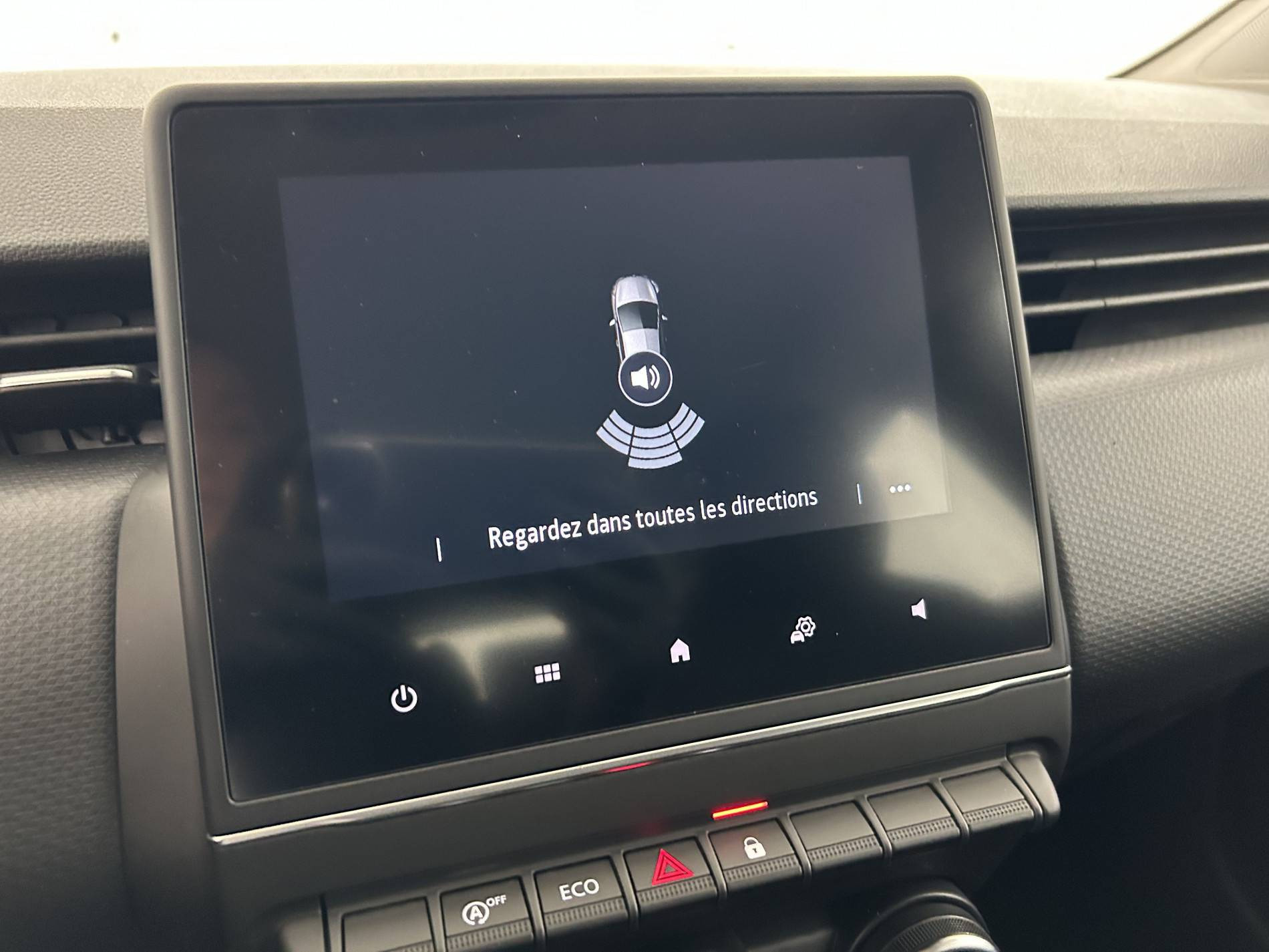 Vente en ligne Renault Clio 5 Clio Blue dCi 100 - 21N au prix de 15 390 €