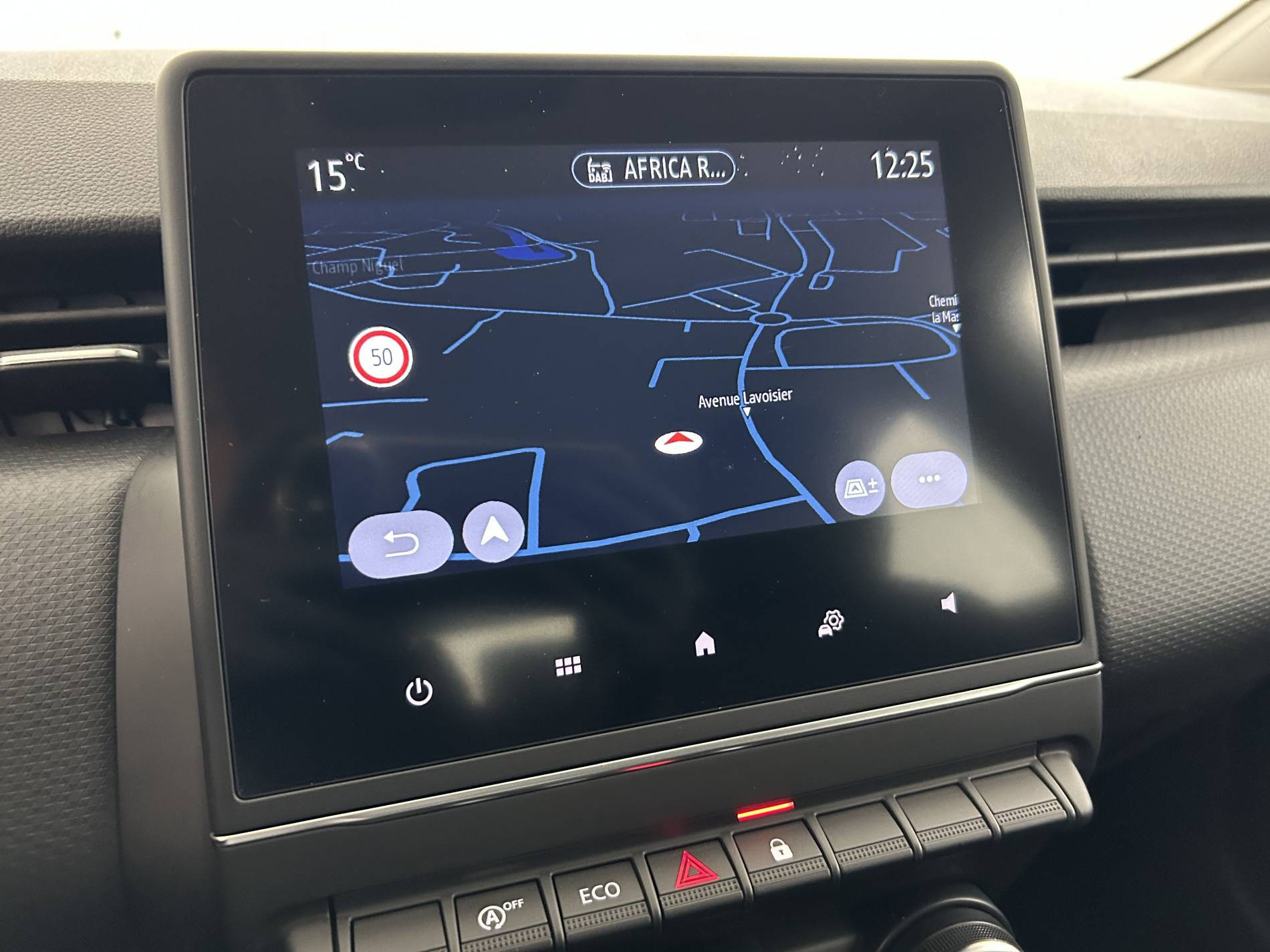 Vente en ligne Renault Clio 5 Clio Blue dCi 100 - 21N au prix de 15 390 €