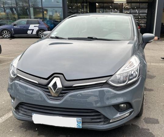 Vente en ligne Renault Clio 4 Clio dCi 90 E6C au prix de 9 999 €