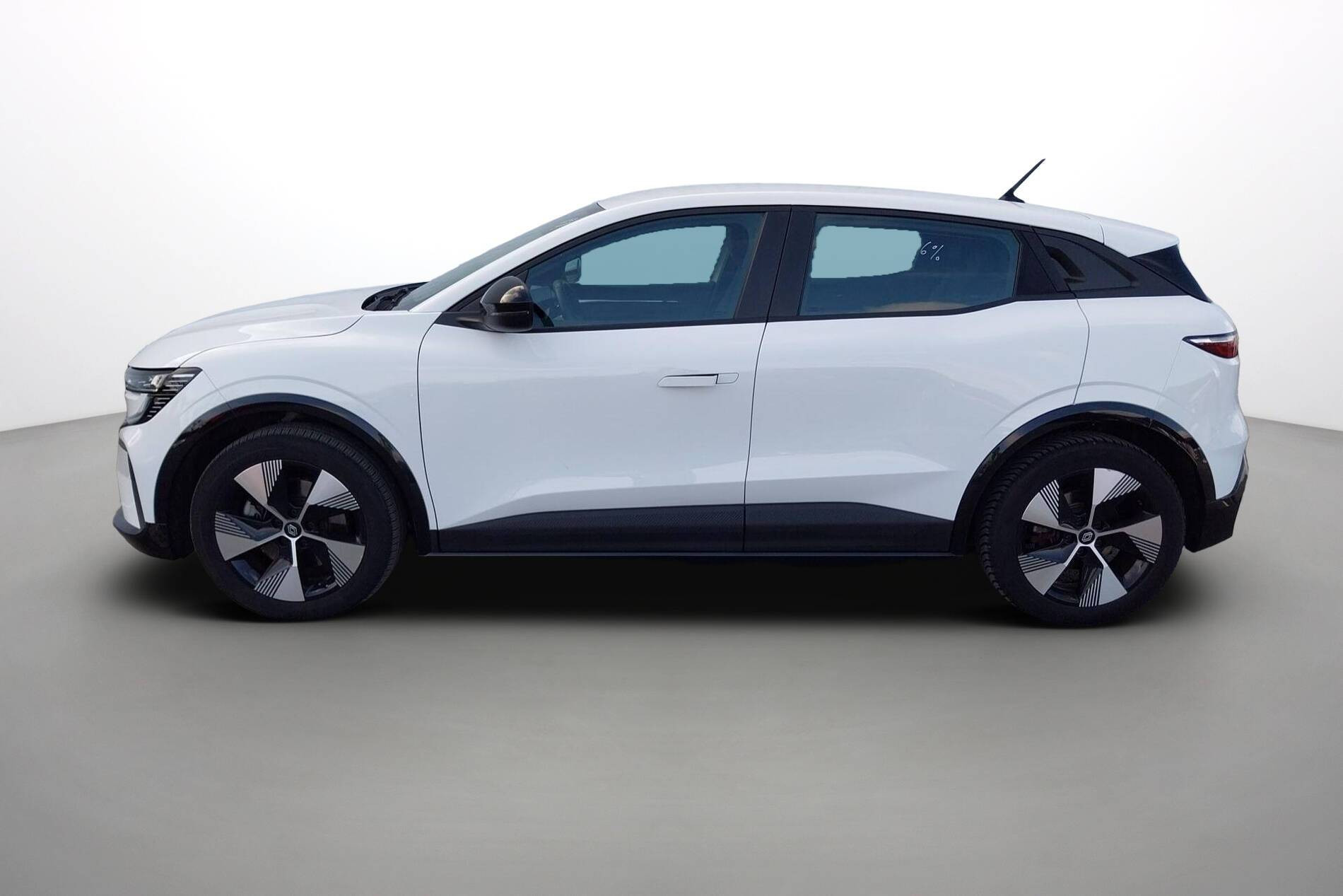 Vente en ligne Renault Megane E-Tech  EV40 130ch standard charge au prix de 16 999 €