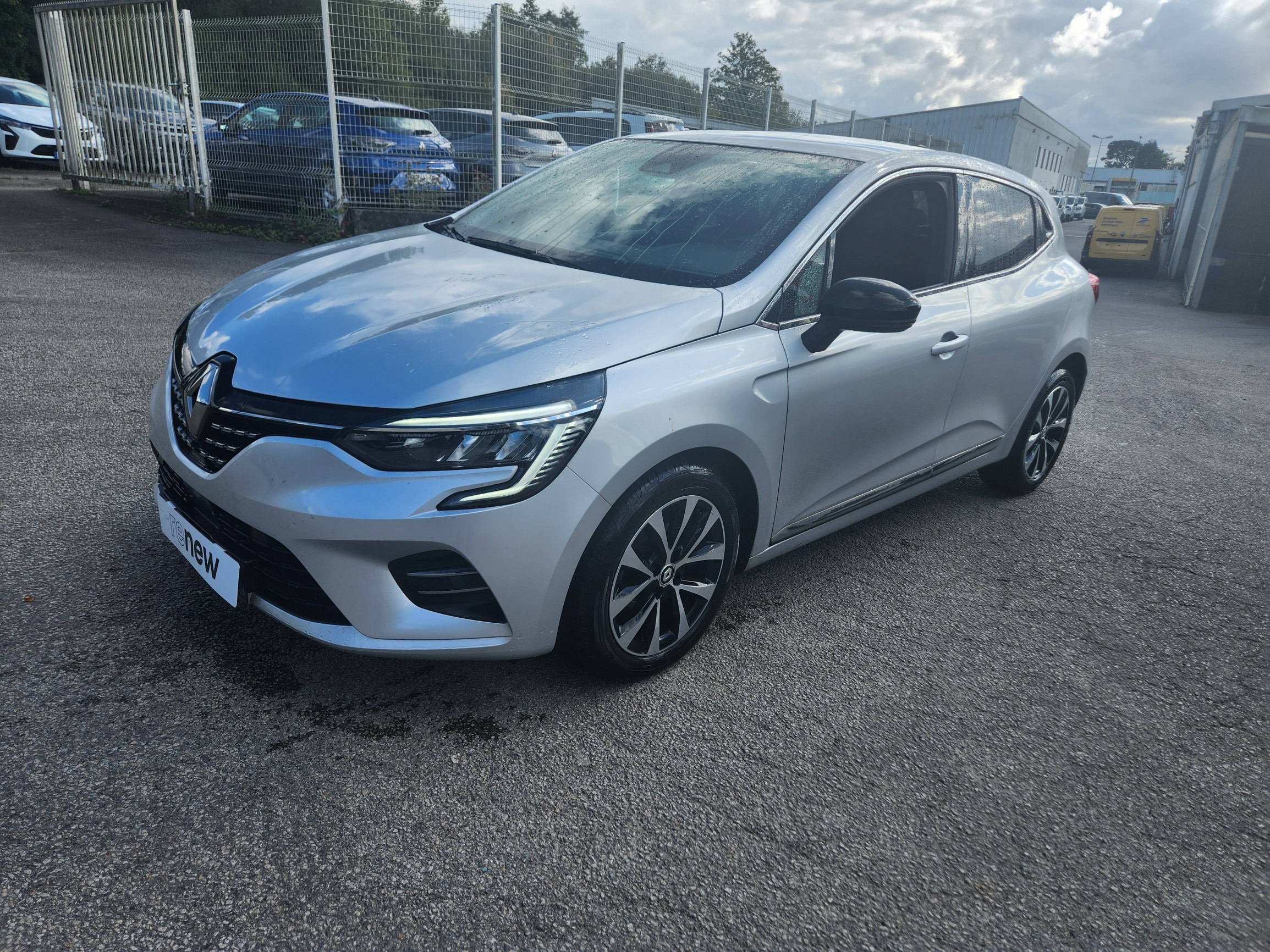 Renault Clio 5 Clio TCe 90 occasion de 2023 en vente à Morlaix