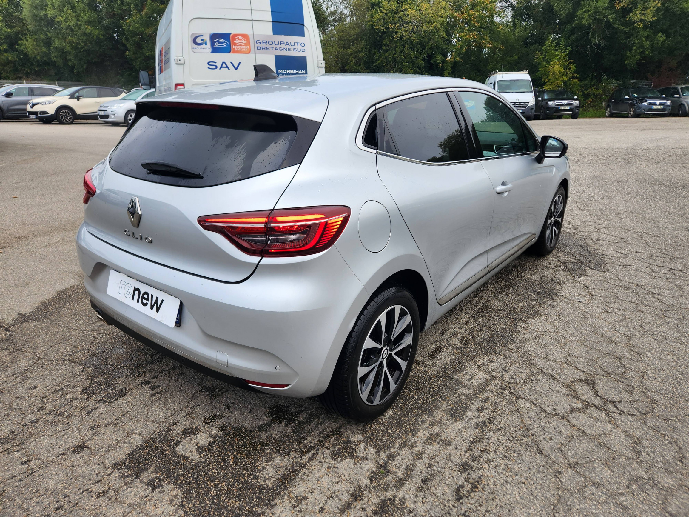 Vente en ligne Renault Clio 5 Clio TCe 90 au prix de 14 999 €