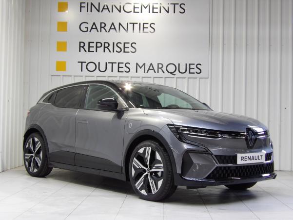 Vente en ligne Renault Megane E-Tech  220 ch autonomie confort AC7 GSR2 au prix de 40 490 €