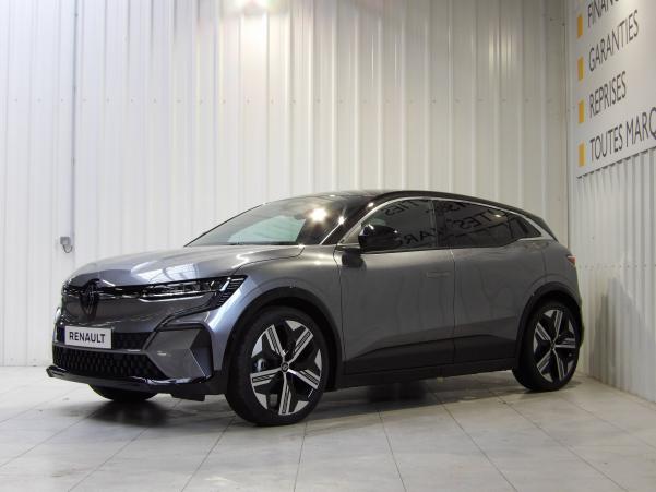 Vente en ligne Renault Megane E-Tech  220 ch autonomie confort AC7 GSR2 au prix de 40 490 €