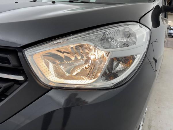 Vente en ligne Dacia Lodgy  Blue dCi 115 7 places au prix de 15 499 €