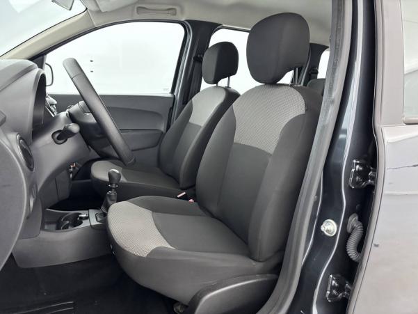 Vente en ligne Dacia Lodgy  Blue dCi 115 7 places au prix de 15 499 €