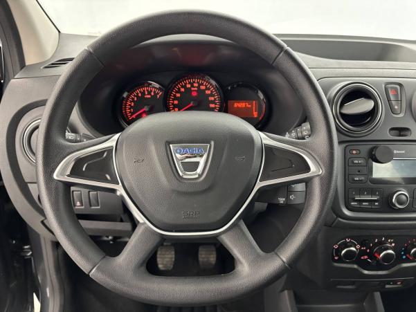Vente en ligne Dacia Lodgy  Blue dCi 115 7 places au prix de 15 499 €