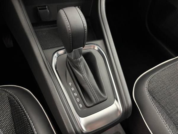 Vente en ligne Renault Captur  E-Tech full hybrid 145 au prix de 26 350 €