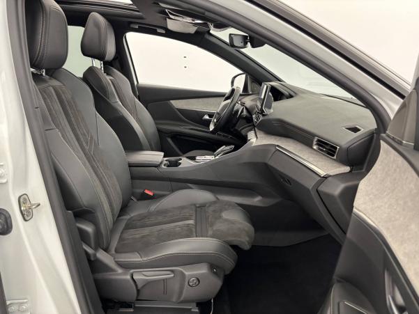Vente en ligne Peugeot 3008  BlueHDi 130ch S&S EAT8 au prix de 25 999 €