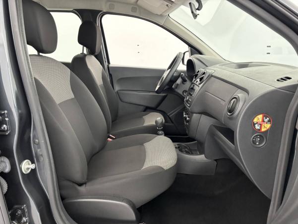 Vente en ligne Dacia Lodgy  Blue dCi 115 7 places au prix de 15 499 €