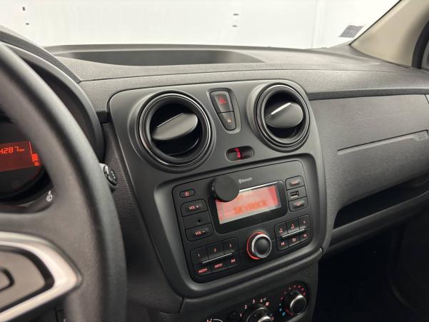 Vente en ligne Dacia Lodgy  Blue dCi 115 7 places au prix de 15 499 €