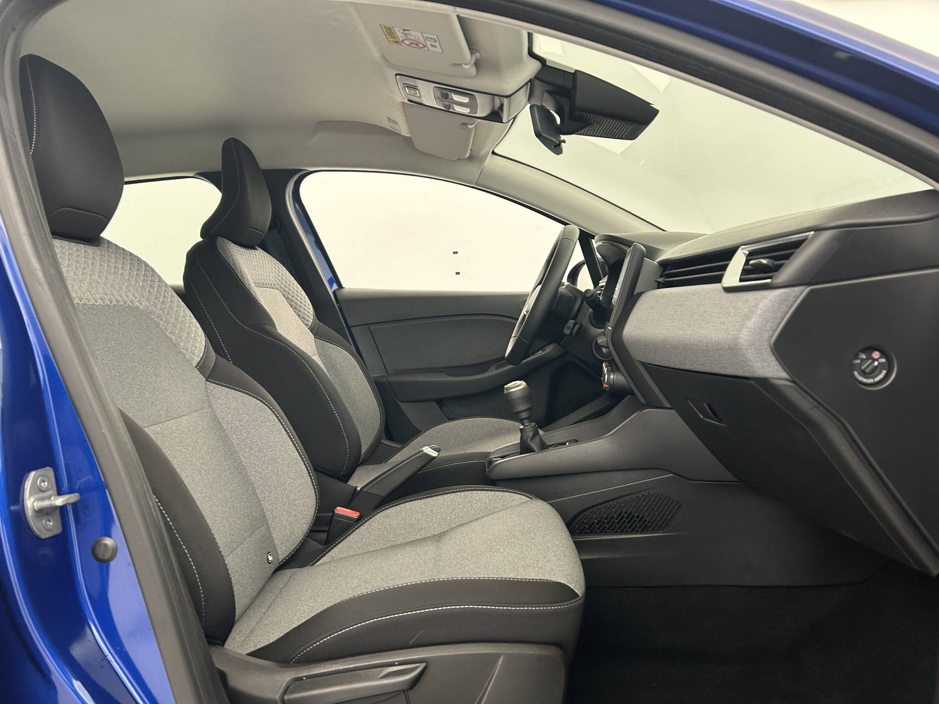 Vente en ligne Renault Clio 5 Clio Blue dCi 100 ch GSR2 au prix de 16 890 €