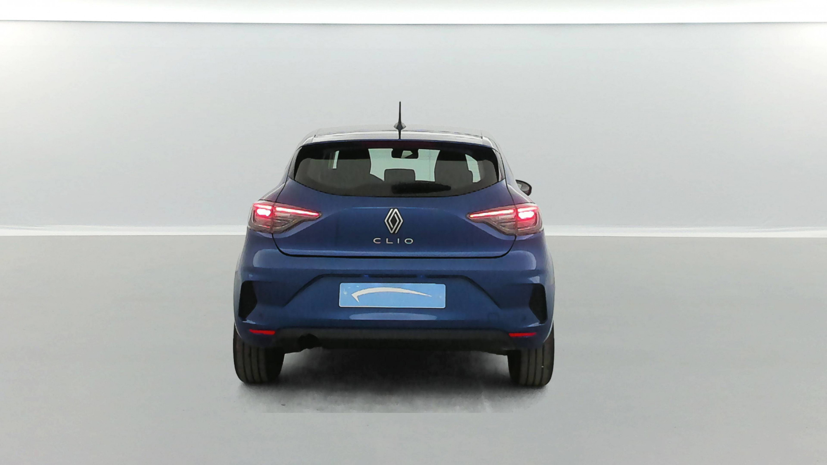 Vente en ligne Renault Clio 5 Clio Blue dCi 100 ch GSR2 au prix de 16 890 €