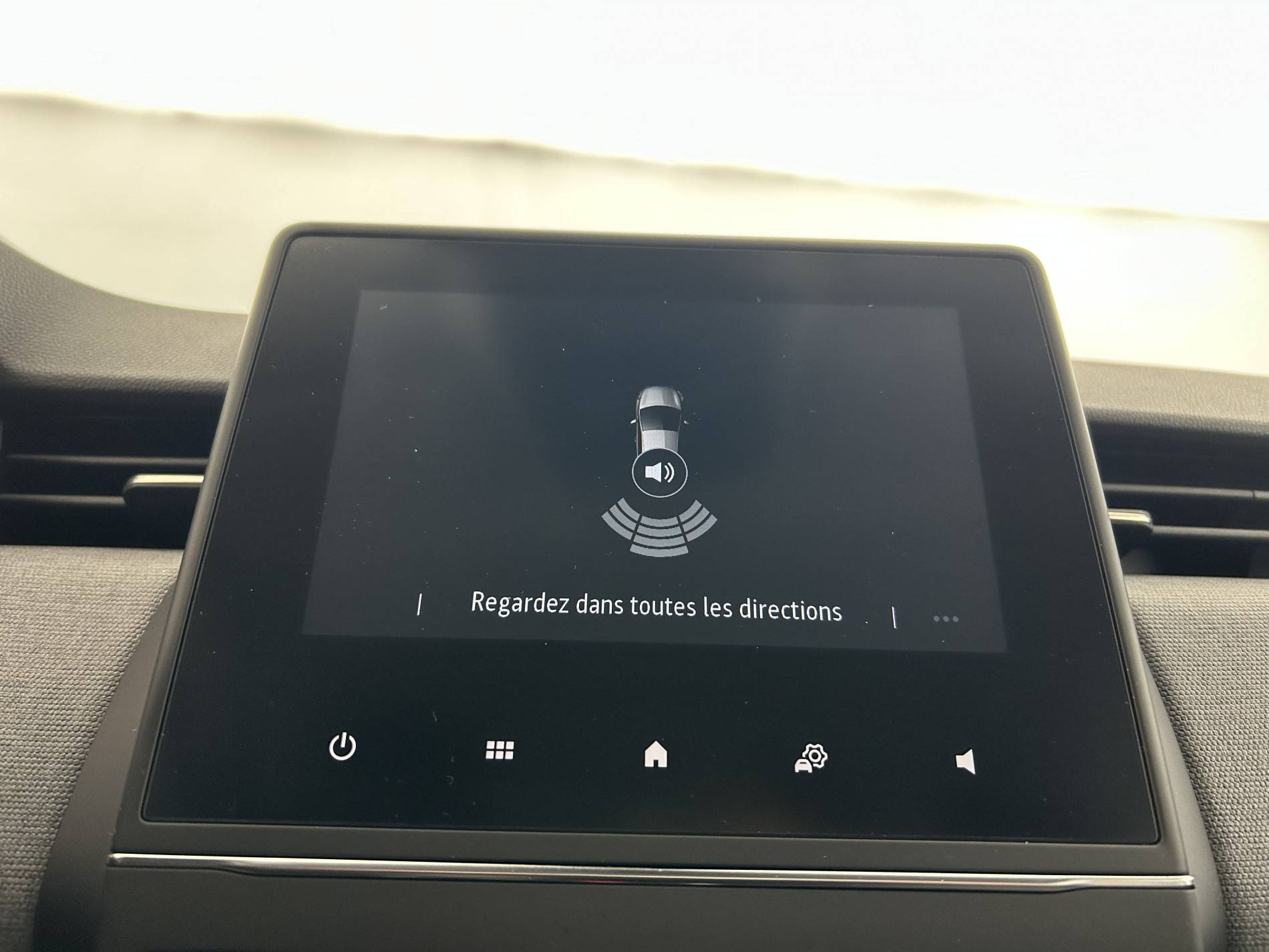 Vente en ligne Renault Clio 5 Clio Blue dCi 100 ch GSR2 au prix de 16 890 €