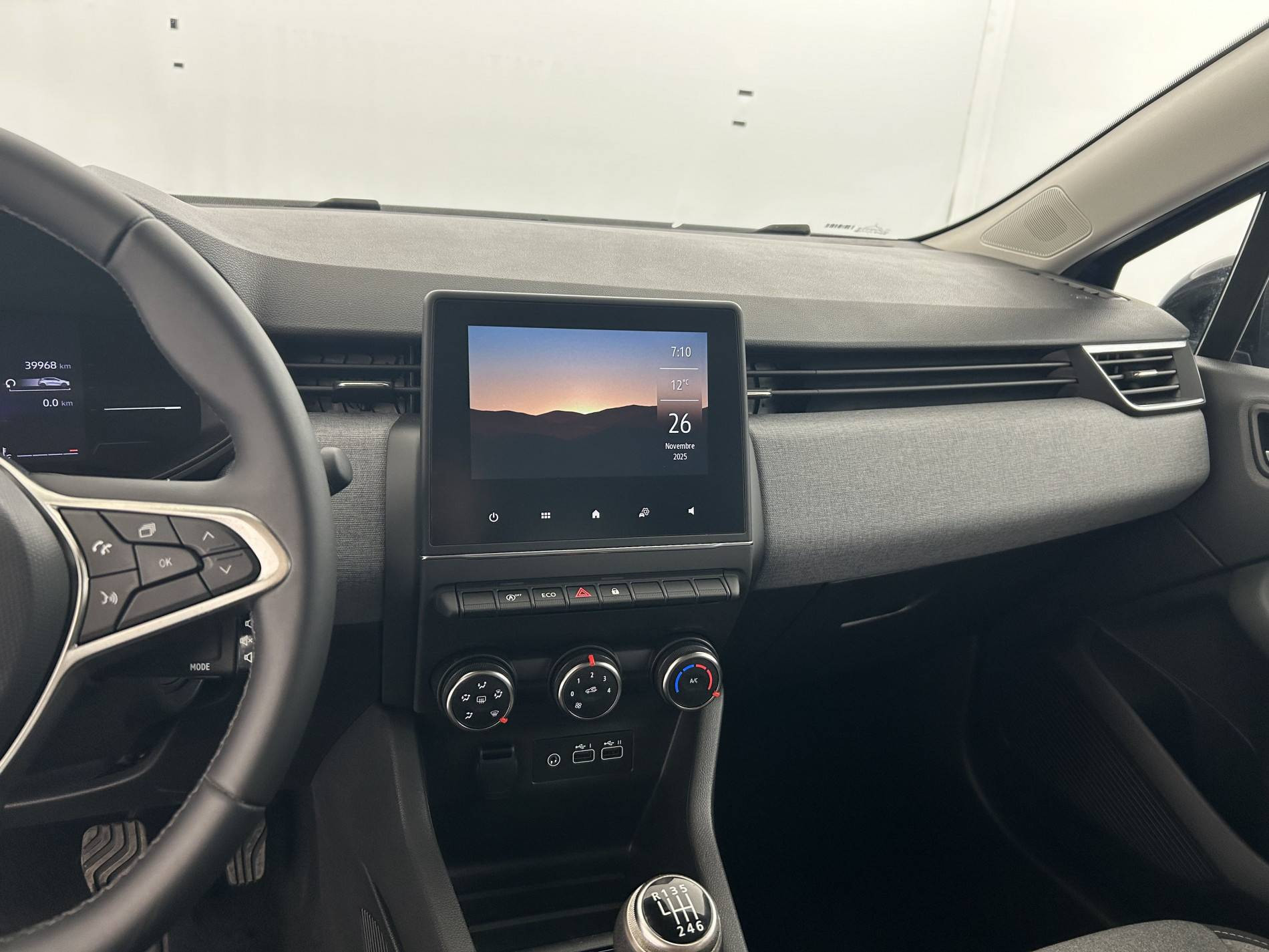 Vente en ligne Renault Clio 5 Clio Blue dCi 100 ch GSR2 au prix de 16 890 €