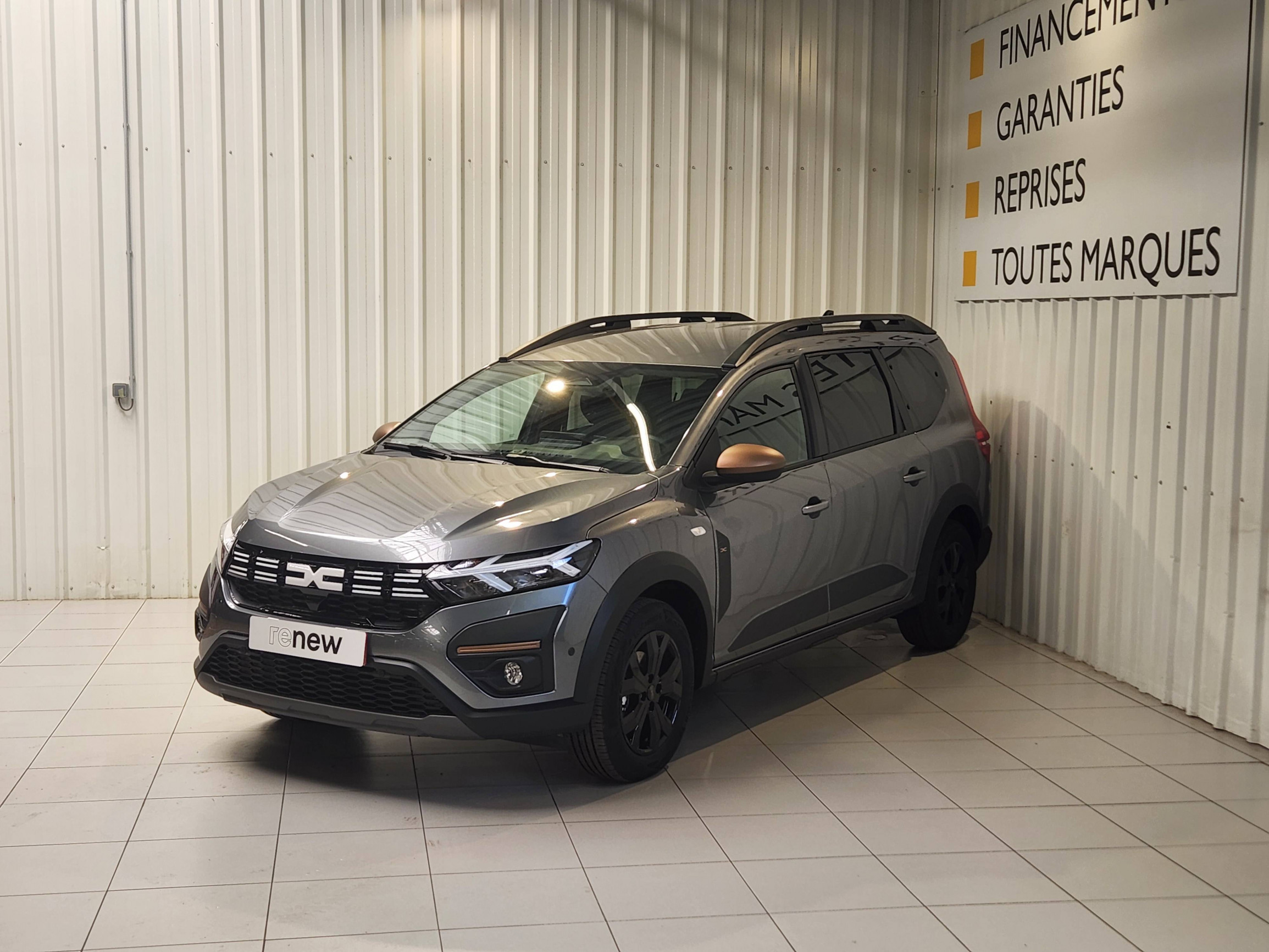 Dacia Jogger  Hybrid 140 7 places GSR2 occasion de 2025 en vente à Morlaix