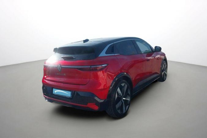 Vente en ligne Renault Megane E-Tech  EV60 220 ch super charge au prix de 23 999 €