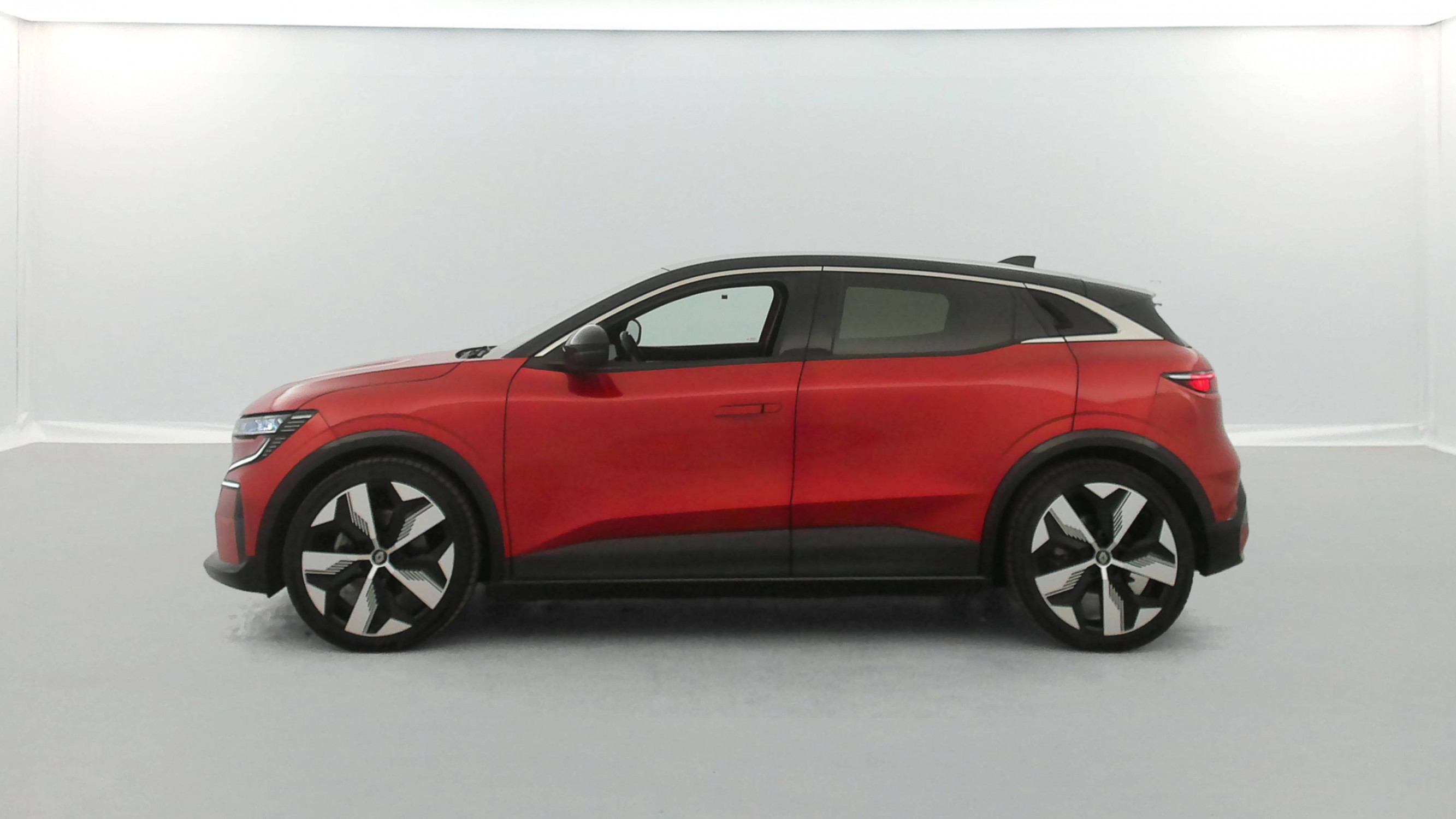 Vente en ligne Renault Megane E-Tech  EV60 220 ch optimum charge au prix de 22 999 €