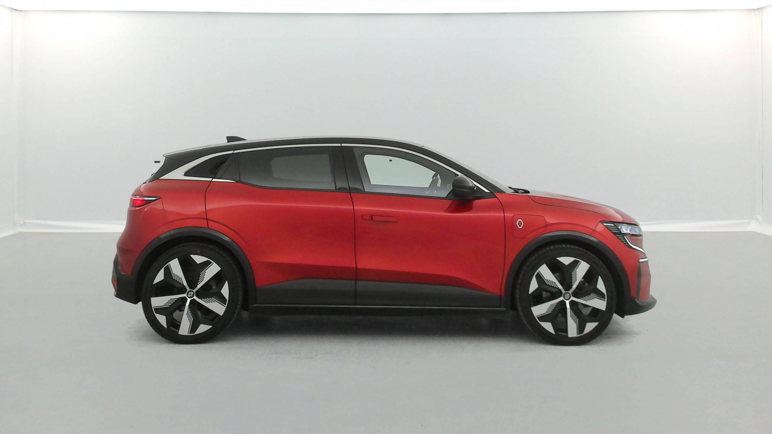 Vente en ligne Renault Megane E-Tech  EV60 220 ch optimum charge au prix de 22 999 €