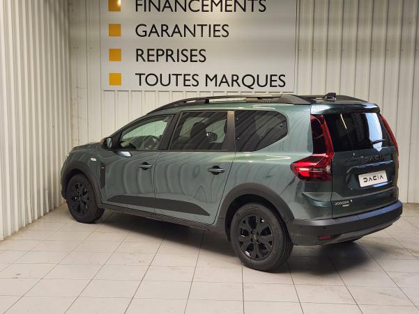 Vente en ligne Dacia Jogger  Hybrid 140 7 places GSR2 au prix de 28 150 €