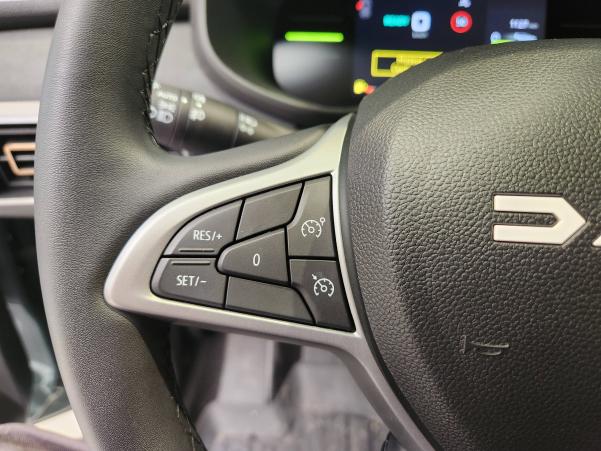 Vente en ligne Dacia Jogger  Hybrid 140 7 places GSR2 au prix de 28 150 €