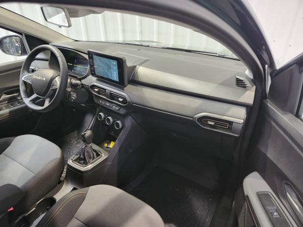 Vente en ligne Dacia Jogger  Hybrid 140 7 places GSR2 au prix de 28 150 €