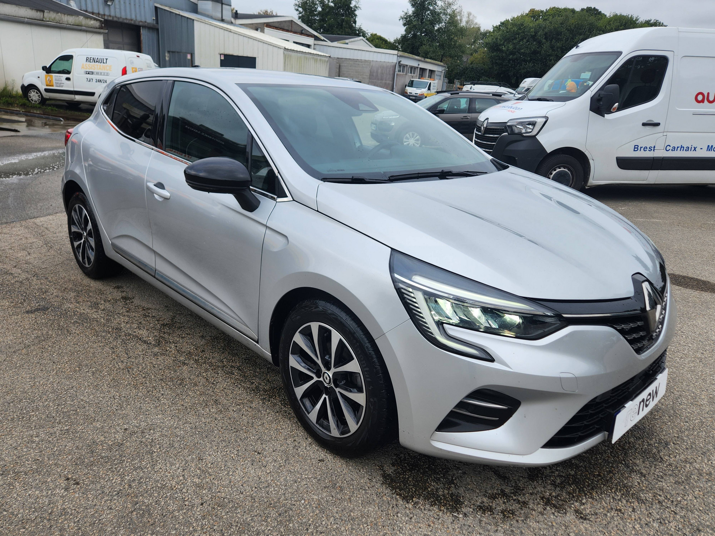 Vente en ligne Renault Clio 5 Clio TCe 90 au prix de 16 290 €