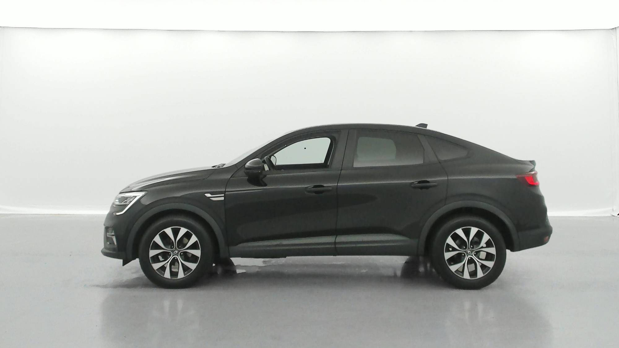 Vente en ligne Renault Arkana  TCe 140 EDC FAP au prix de 18 890 €