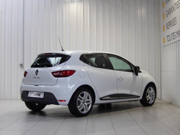 Vente en ligne Renault Clio 4 Clio dCi 75 E6C au prix de 10 999 €