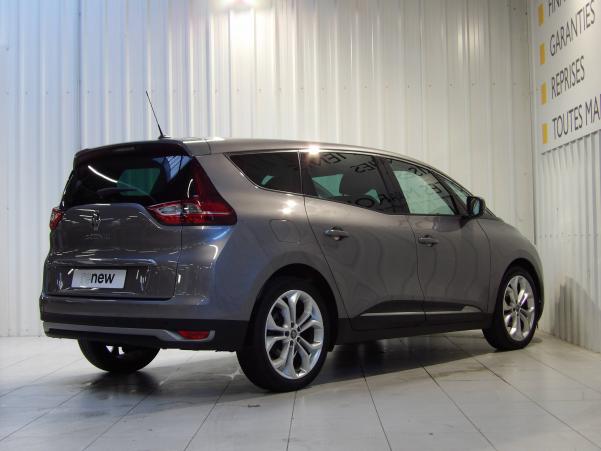 Vente en ligne Renault Grand Scenic 4 Grand Scenic Blue dCi 120 au prix de 14 890 €