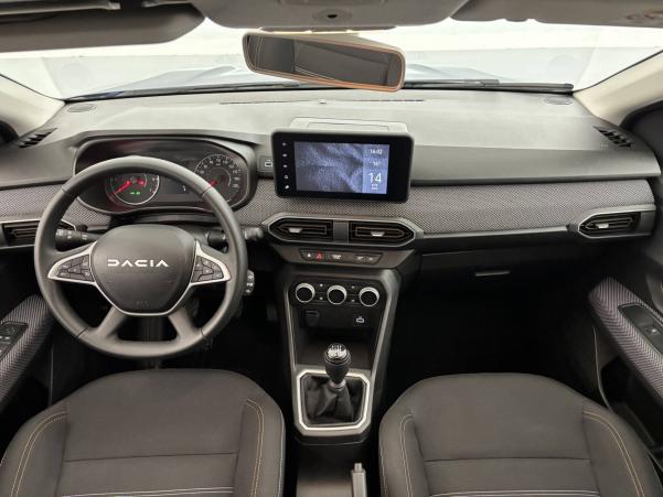 Vente en ligne Dacia Sandero  ECO-G 100 au prix de 17 999 €