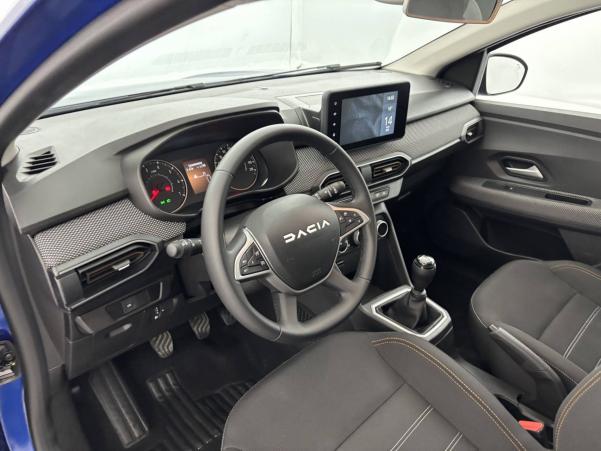 Vente en ligne Dacia Sandero  ECO-G 100 au prix de 17 999 €