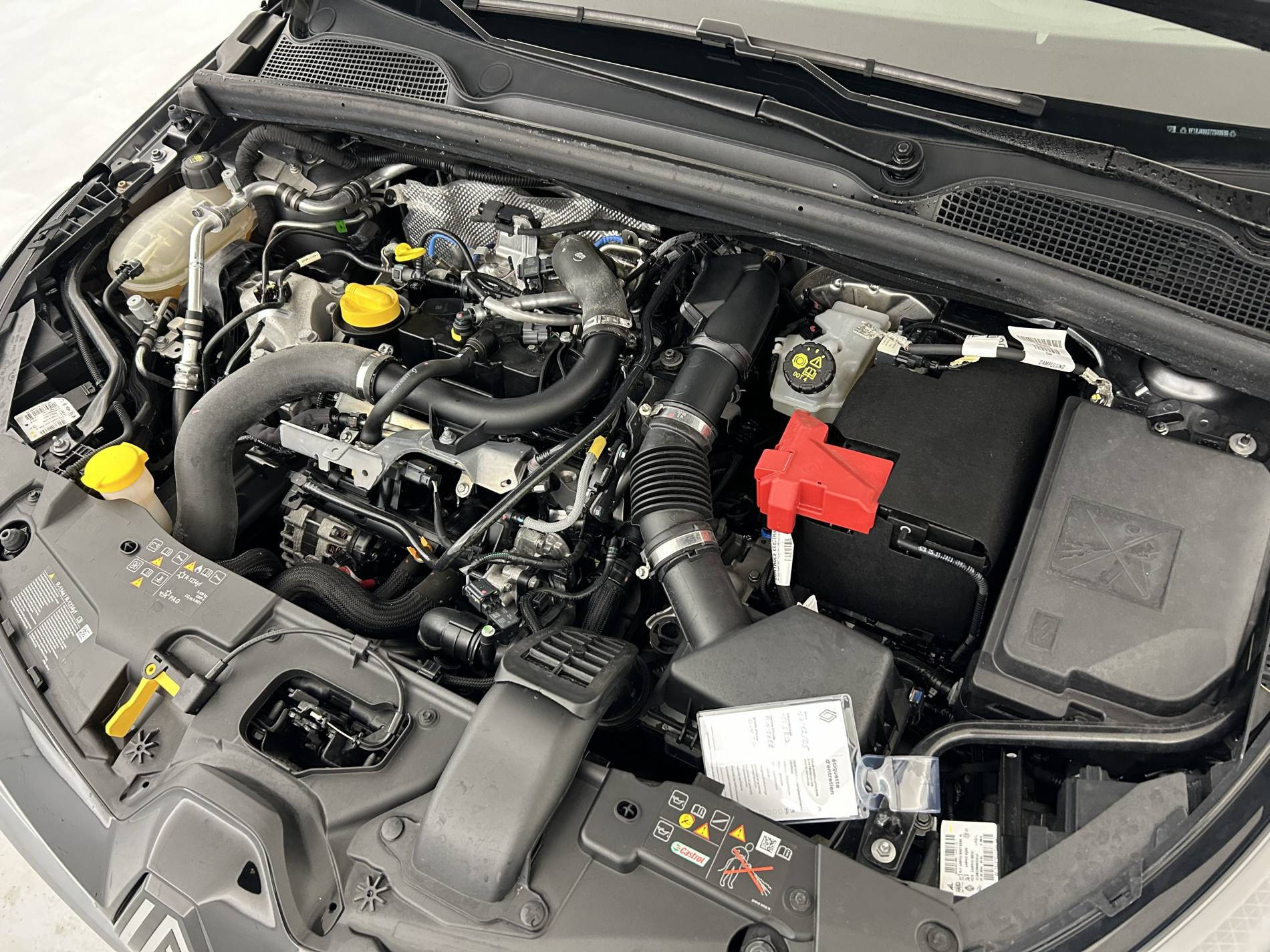 Vente en ligne Renault Clio 5 Clio TCe 90 au prix de 16 599 €