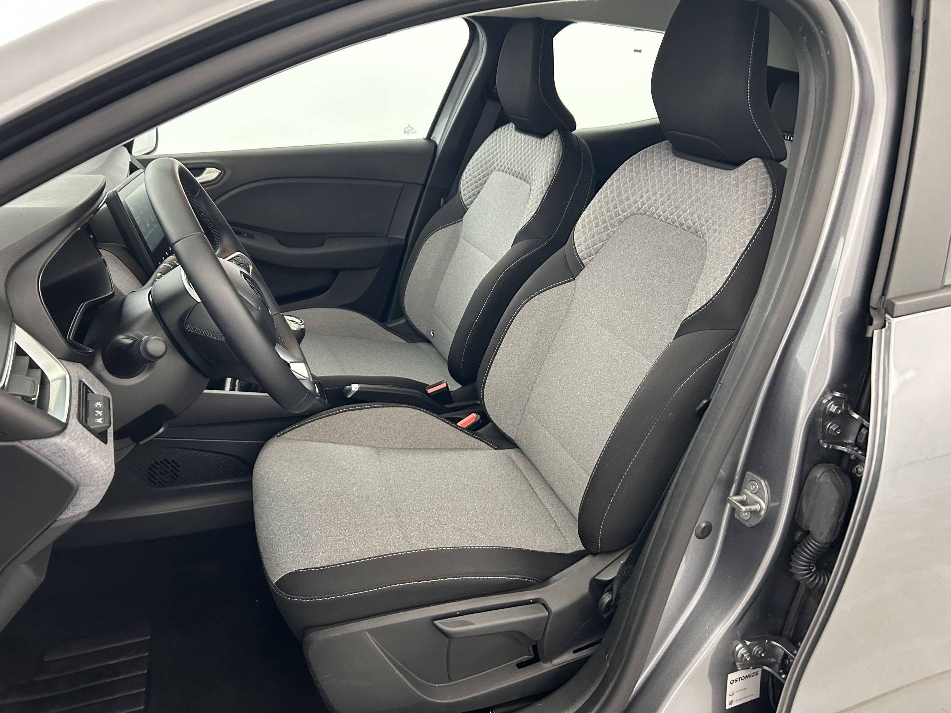 Vente en ligne Renault Clio 5 Clio TCe 90 au prix de 16 599 €